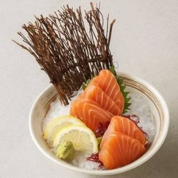 ซาชิมิปลาแซลมอน