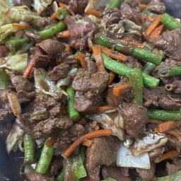 ผัดเครื่องในไก่