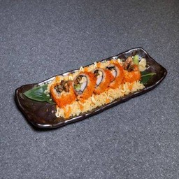 โรลหนังปลาแซลมอนทอดกรอบ