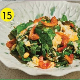 ใบเหลียงผัดไข่กุ้งเสียบ