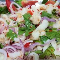 ยำเล็บมือนาง