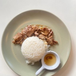 หมูทอดกระเทียมพริกไทย