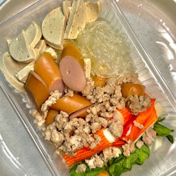 ยำยามว่าง (yum yam wang) by คุณนิก สาริน โคกขาม