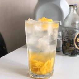 สับปะรดโซดา Pineapple Soda