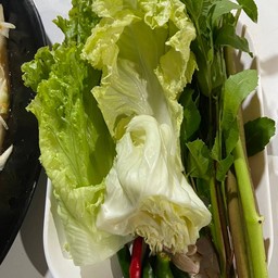 ชุดผักแกล้ม