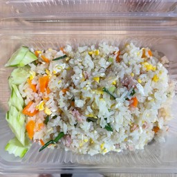 ข้าวผัดแหนม