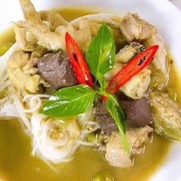 หนมจีน น้ำแกงเรินแม่เฒ่า