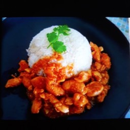 ไก่ผัดซอส