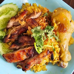 ข้าวหมกไก่ผสม ไก่หมก+ ไก่ย่าง
