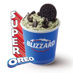 ไอศกรีม บลิซซาร์ด® ซูเปอร์ โอริโอ้ ชาเขียว ไซส์ XL