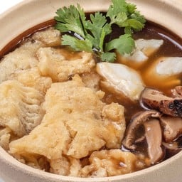 กะเพาะปลาน้ำแดง,เนื้อปู