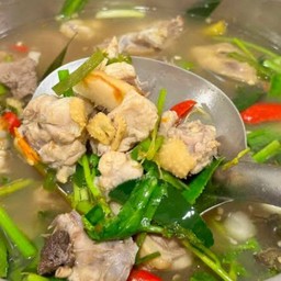 ต้มไก่บ้าน (ครึ่งตัว)