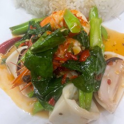 ข้าวคะน้ากุ้ง+ปลาหมึก