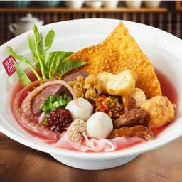 ก๋วยเตี๋ยวนายอ้วนเย็นตาโฟบะเต็งเสาชิงช้า Food truck