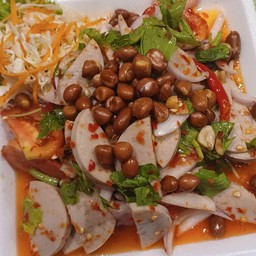 ยำหมูยอ