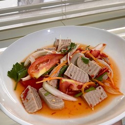 ยำหมูยอ