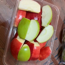 แอปเปิ้ลเขียวแอปเปิ้ลแดง