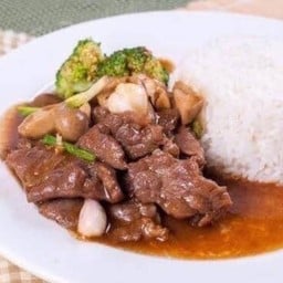 ข้าวราดเนื้อโพนฯ น้ำมันหอย