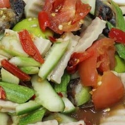 ร้านยำแซ่บ by เจ๊ไบร์ทสั่งลุย