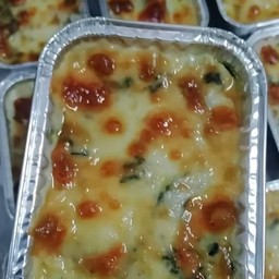 ผักโขมอบชีส