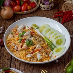 ข้าวผัดทะเล (L)