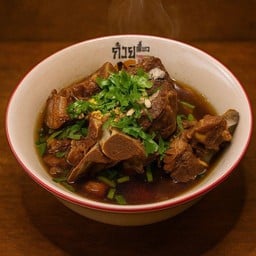 เล้งตุ๋นน้ำแดง