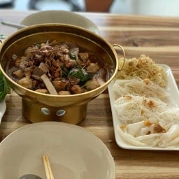 เตี๋ยวเรือหม้อทอง สาขาคลอง7