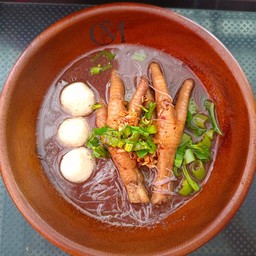ก๋วยเตี๋ยวเรือชามไม้ สาขาหนองไผ่กลางดอน ร้านอยู่ตรงข้ามกับเซเว่นหนองไผ่กลางดอน