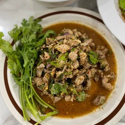 น้ำตกหมู