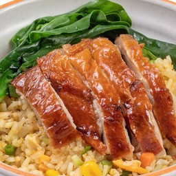 ข้าวผัดเป็ดย่าง