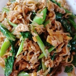 มาม่าผัด