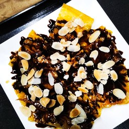 โรตีอัลมอนด์ + ช็อคโกแลต