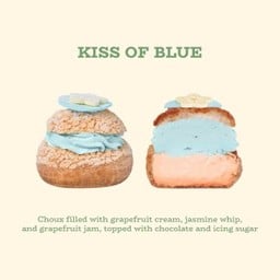 Kiss of blue