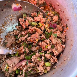 ลาบเนื้อสุก (ขม)