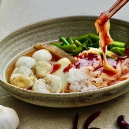 เย็นตาโฟรสแซ่บ