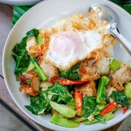 ข้าวแกงนายแบงค์&อาหารตามสั่ง ท่ามะกา
