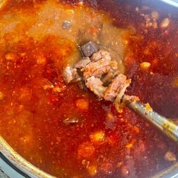 เกาเหลาน้ำเงี้ยวหมู