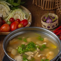 ต้มแซ่บกระดูกอ่อน(หม้อไฟ)