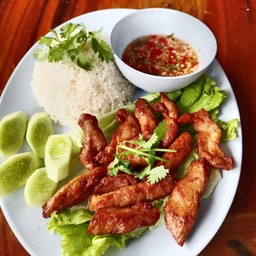 ข้าวหมูทอดนมสด