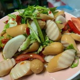 ยำไส้กอก