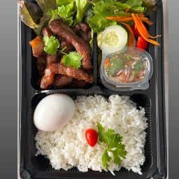 หมูทอดมาดามเล็ก