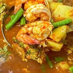 แกงส้มกุ้ง+ไข่ชะอม