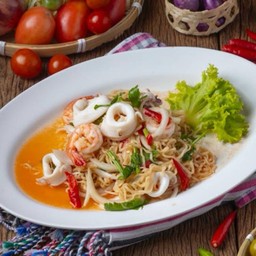 ยำมาม่าทะเล