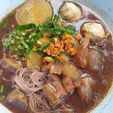 ก๋วยเตี๋ยวเอ็นแก้ว