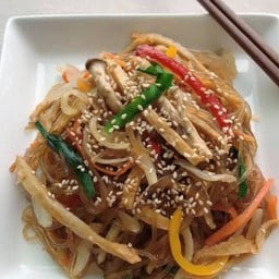 จับแชแบบมังสวิรัติเท่านั้น채식전용잡채