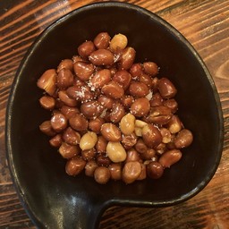 ถั่วทอด