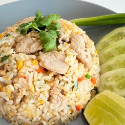 ข้าวผัดหมู
