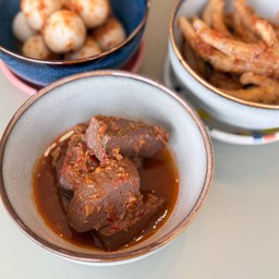 ขนมจีน บ้านคุณดา - (ผัดกระเพรา ผัดเผ็ด ผัดไทย แกงเขียวหวาน) ปั๊มบางจาก ลำลูกกา คลอง 5