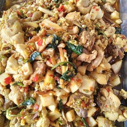 ผัดฉ่าไก่บ้าน