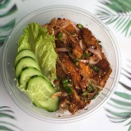 ข้าวยำไก่เเซ่บบบบบบบบ